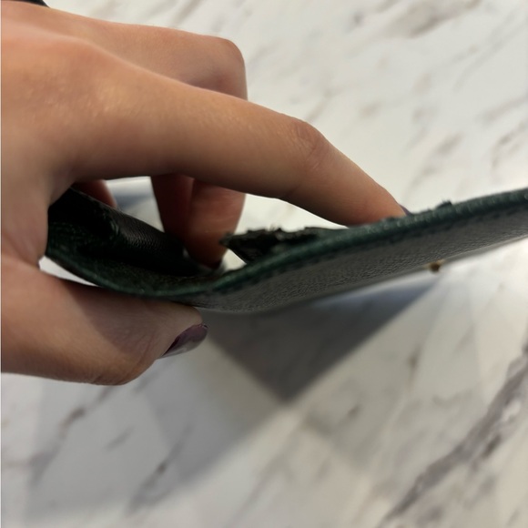 Authentic green, Louis Vuitton international wallet - Picture 5 of 9